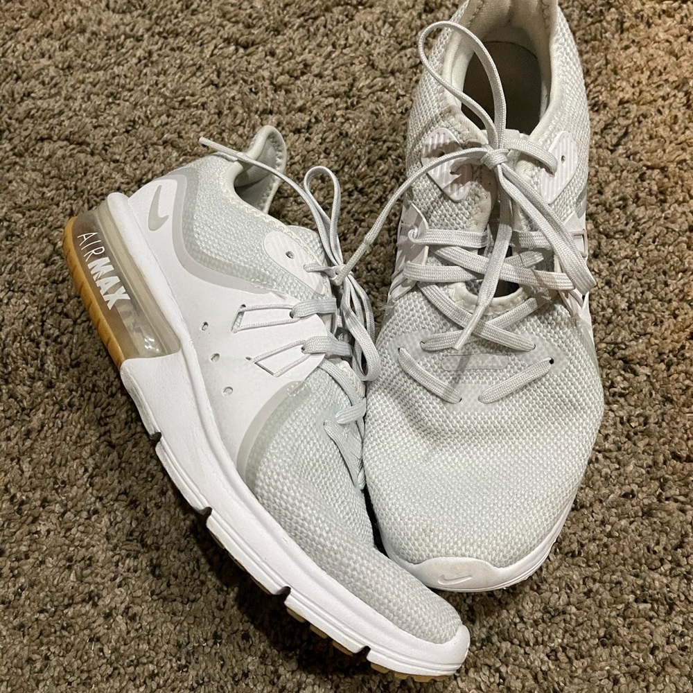 Nike air max